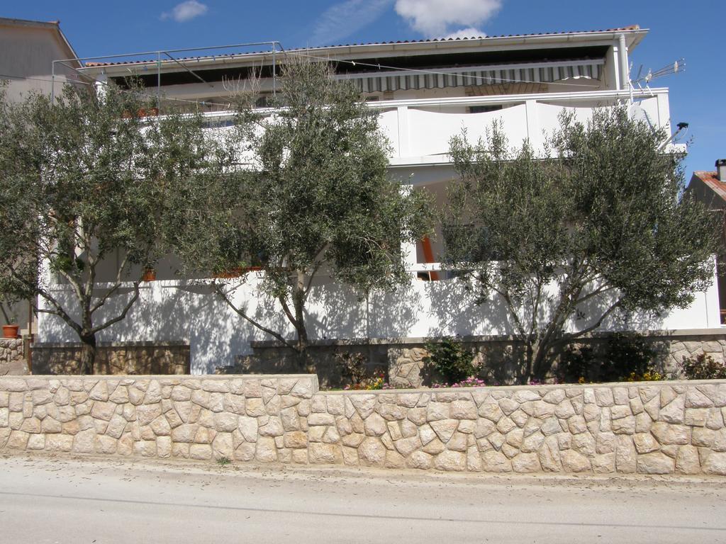 Apartments Marino Povljana Exterior photo